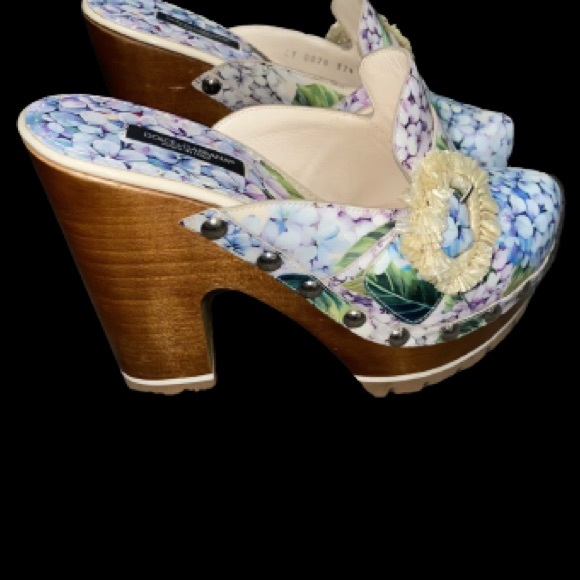 Dolce & Gabanna Multicolor Hydrangea Mules - Picture 4 of 7